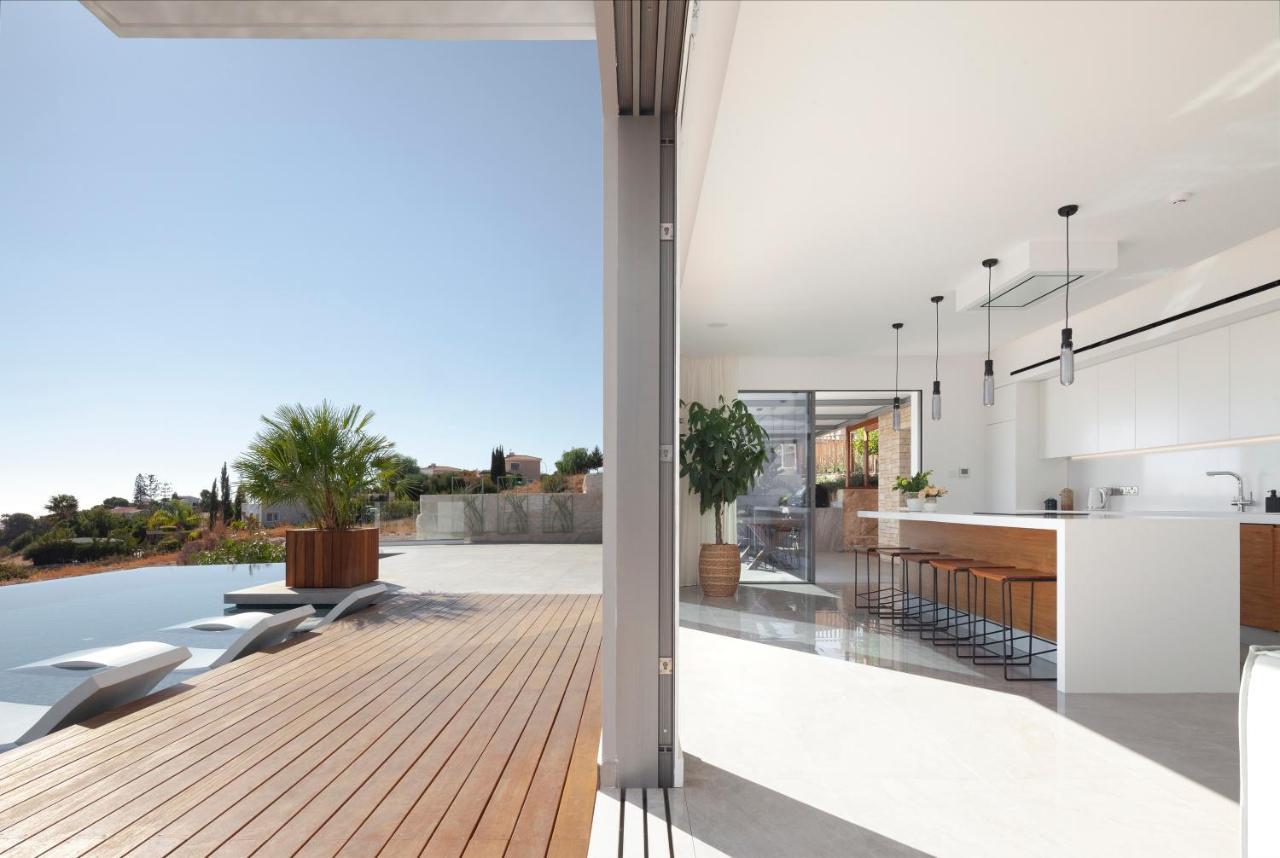 Villa Euphoria Пафос Экстерьер фото